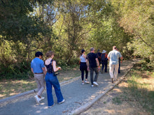 Load image into Gallery viewer, Teambuilding daytrips in the Bay Area and Wine Country
