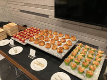 Load image into Gallery viewer, Teambuilding daytrips in the Bay Area and Wine Country
